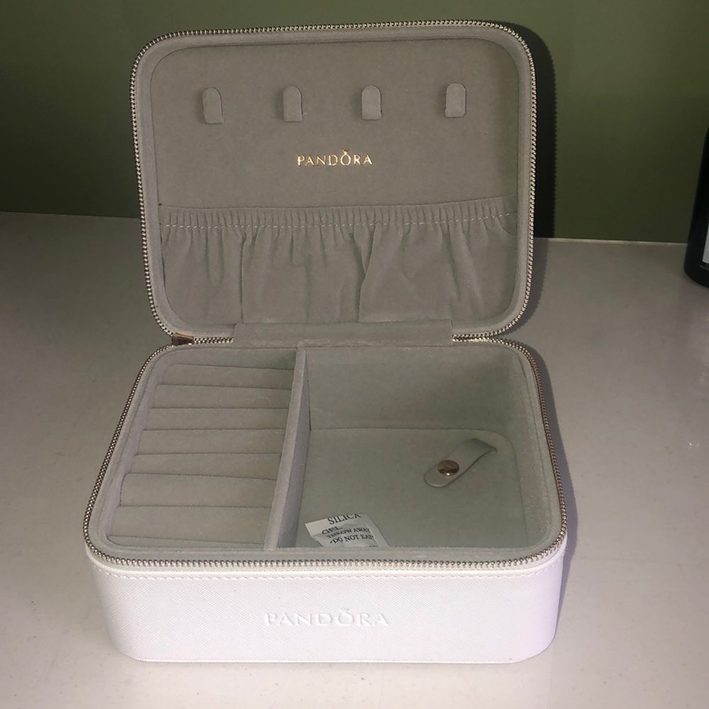 Pandora jewelry box
